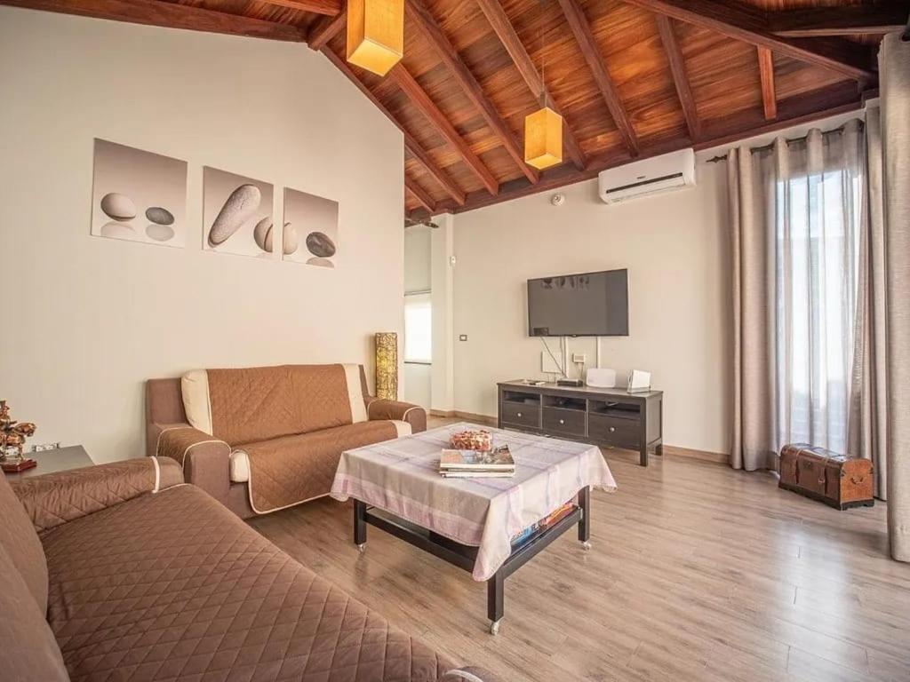 Villa El Tagoro Candelaria Exterior photo
